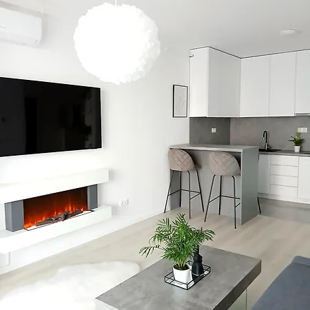 Beautiful With Garden Apartament *